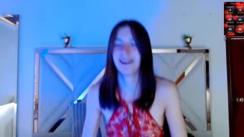 Chloe online show from 09.12.25