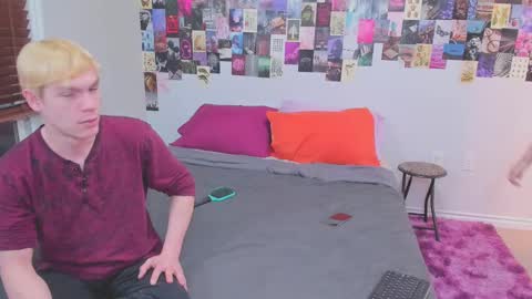 Snapshot of chloenight chatting on 01.24.25 Chloe Night Milo Night online show from 01.24.25