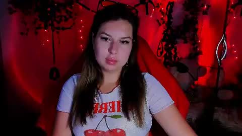 Snapshot of chloericci chatting on 07.27.26 ChloeRicci online show from 07.27.26