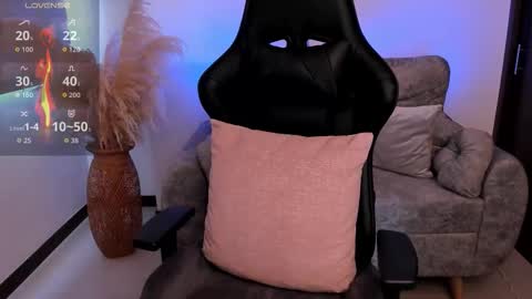 Laura online show from 03.09.26