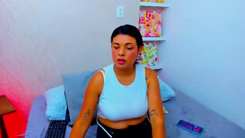 Chloe  online show from 07.25.26