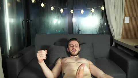 Snapshot of chloesweetdreams chatting on 10.14.25 Chloe and Schott online show from 10.14.25