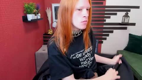 Chloe online show from 09.28.25