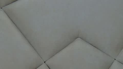 Chloe Vee online show from 12.21.25