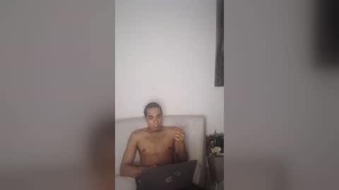 Snapshot of chloewithfrank chatting on 07.13.26 chloewithfrank online show from 07.13.26