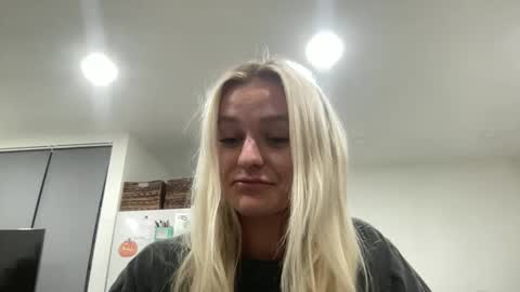 Chloe Babe online show from 01.07.26