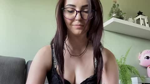 ChloeXNatural online show from 05.28.26