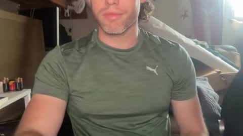 Snapshot of chmichels321 chatting on 07.28.26 chmichels321 online show from 07.28.26