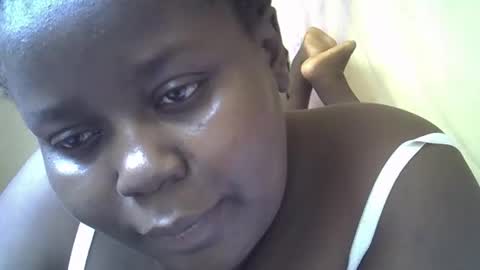 Snapshot of choclate_goddess chatting on 04.28.26 Paula online show from 04.28.26