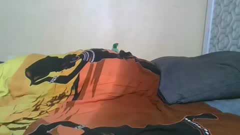 Snapshot of choco_baeb chatting on 11.20.25 nei online show from 11.20.25