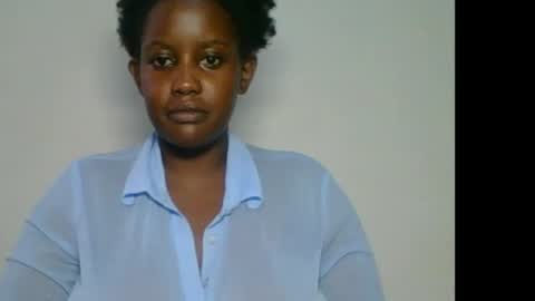 chocolate queen25 online show from 04.15.26