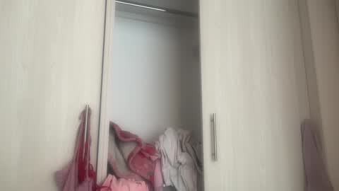 ChocolateCakeQueen online show from 12.18.25