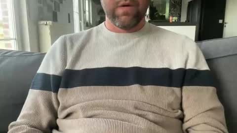 Snapshot of chris13abcd chatting on 11.06.25 chris13abcd online show from 11.06.25