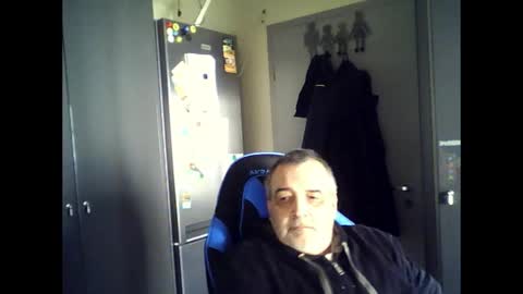 Chris online show from 04.08.26