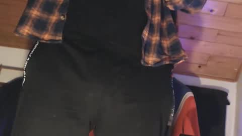 Snapshot of chris42089 chatting on 01.17.25 Chris online show from 01.17.25