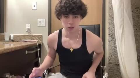 chris_baker1 online show from 03.17.26