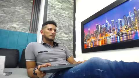 chris_dick2 online show from 02.05.26