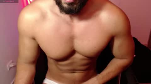 Snapshot of chris_magnum_ chatting on 06.25.26 cris Twitter magnum101010 insta magnumc20 online show from 06.25.26