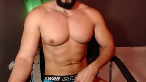 Snapshot of chris_magnum_ chatting on 07.27.26 cris Twitter magnum101010 insta magnumc20 online show from 07.27.26