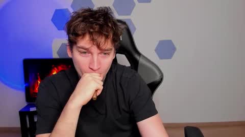 Chris Tyson online show from 11.13.25