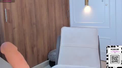 Chrishell online show from 01.30.25