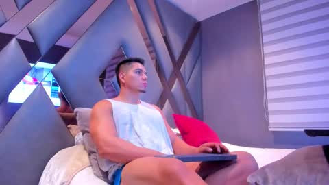 chrismorgan24 online show from 09.29.25