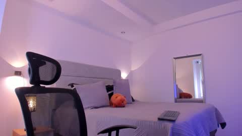 chrismorgan24 online show from 10.11.25