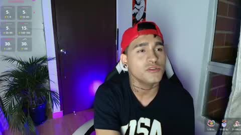 Snapshot of chriss_wg_ chatting on 07.23.26 Christian Wang online show from 07.23.26
