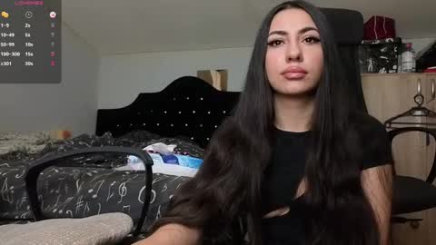 Chrissy online show from 03.31.26