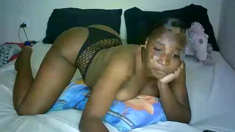 Snapshot of christabel254 chatting on 02.25.25 amani online show from 02.25.25