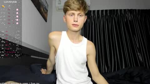 Snapshot of christian_di0r chatting on 02.28.25 Christian PVT open online show from 02.28.25