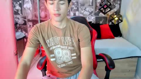 Snapshot of christian_foxx chatting on 05.03.26 Christian online show from 05.03.26