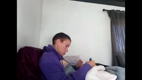 Christina Saunters online show from 01.28.25