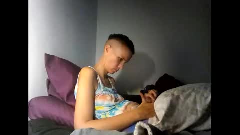 Christina Saunters online show from 02.07.25