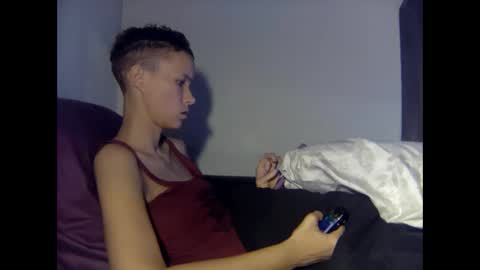 Christina Saunters online show from 03.02.25