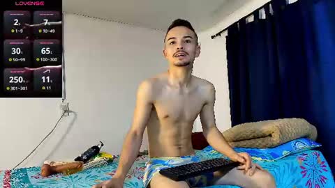 CHRISTOPHER online show from 07.12.26