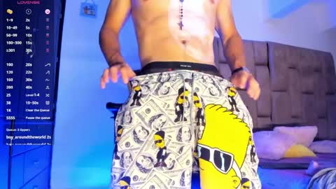 Snapshot of christopher_harris_ chatting on 04.11.26 christopher online show from 04.11.26