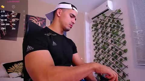 Christopher Black online show from 01.06.26