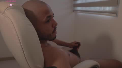 Snapshot of christopherdav chatting on 01.16.25 Chris online show from 01.16.25