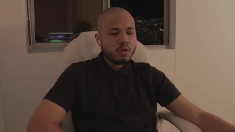 Snapshot of christopherdav chatting on 01.25.25 Chris online show from 01.25.25