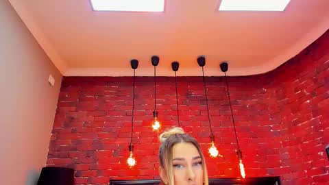 christyna_ross online show from 03.21.26