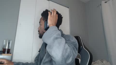 Snapshot of chrisvacherx chatting on 12.16.24 ChrisVacherx online show from 12.16.24