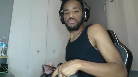 Snapshot of chrisvacherx chatting on 12.23.24 ChrisVacherx online show from 12.23.24