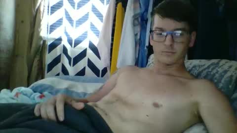 Snapshot of chrisvibess chatting on 04.25.26 chrisvibess online show from 04.25.26