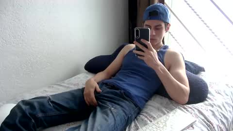 Chrixtopherobin online show from 03.16.26