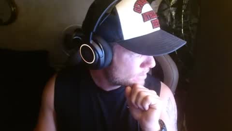 Snapshot of chrjoh22 chatting on 07.22.26 chrjoh22 online show from 07.22.26