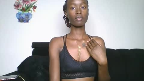 Snapshot of chroe22 chatting on 02.01.26 chroe22 online show from 02.01.26