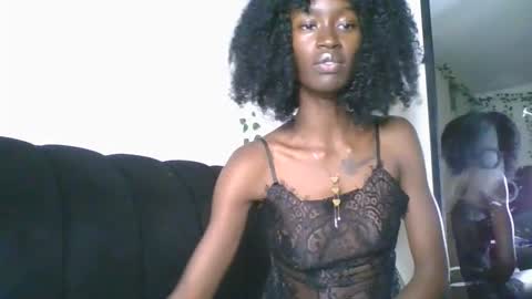 Snapshot of chroe22 chatting on 02.23.26 chroe22 online show from 02.23.26