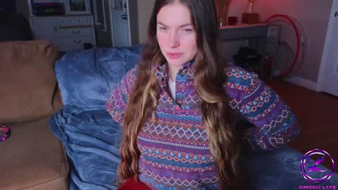 Snapshot of chroniclove chatting on 03.07.25 Marley online show from 03.07.25