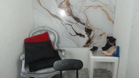 chrystal hotty online show from 09.26.25